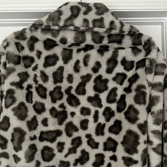 Dylan Faux Fur Leopard Print Coat Jacket Gray Size XS Small - Picture 7 of 11